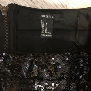 FOREVER 21 BLACK SEQUIN PANTS